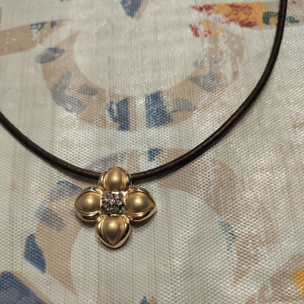 QVC Affinity Diamond champagne floral 1/10 Ctw pendant & Cord